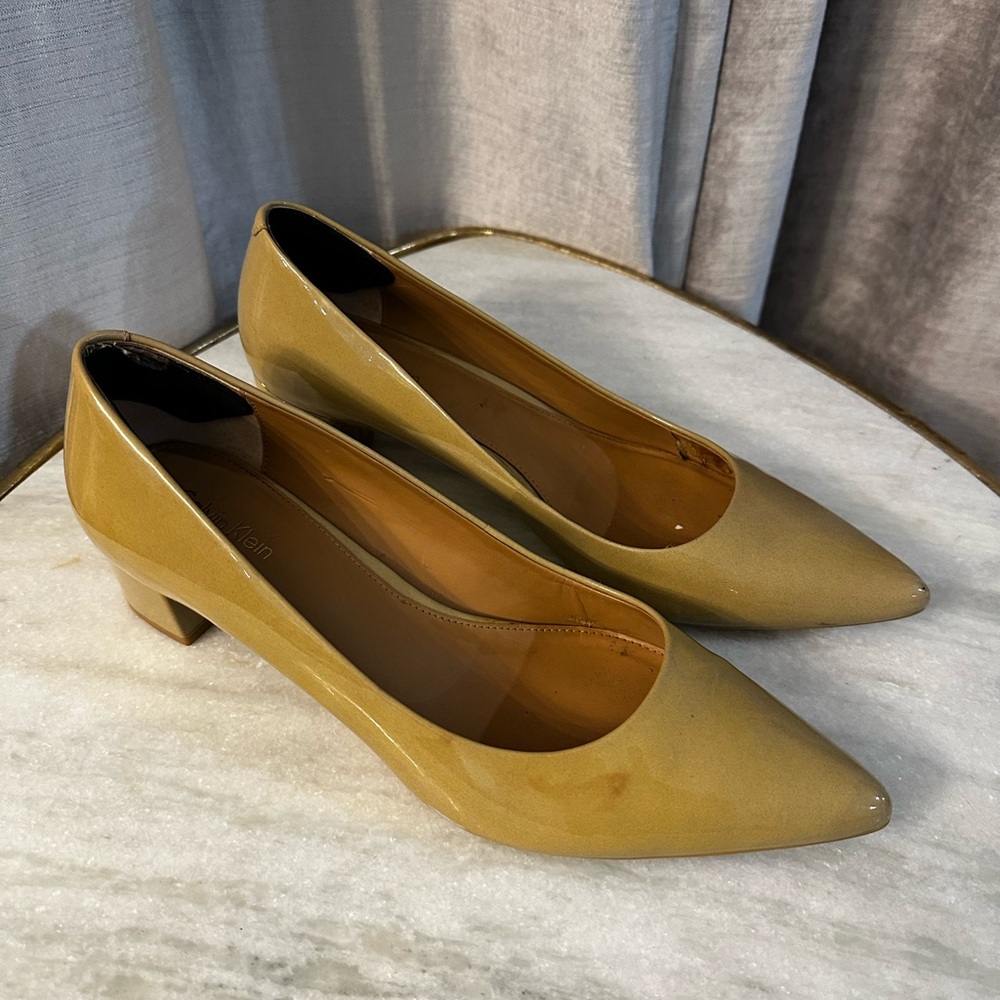 Women's Genoveva Block-Heel Pumps
